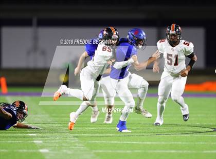 Thumbnail 1 in Wolfe City vs. Tom Bean (UIL 2A-1 Region II Bi-District Playoff) photogallery.