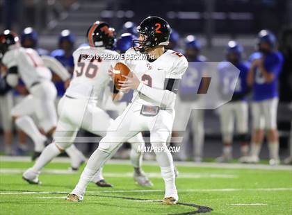 Thumbnail 2 in Wolfe City vs. Tom Bean (UIL 2A-1 Region II Bi-District Playoff) photogallery.
