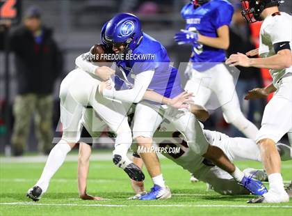 Thumbnail 3 in Wolfe City vs. Tom Bean (UIL 2A-1 Region II Bi-District Playoff) photogallery.