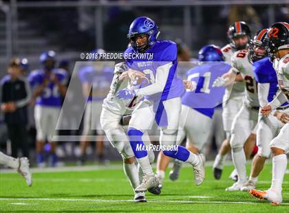 Thumbnail 1 in Wolfe City vs. Tom Bean (UIL 2A-1 Region II Bi-District Playoff) photogallery.