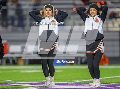 Thumbnail 2 in Wolfe City vs. Tom Bean (UIL 2A-1 Region II Bi-District Playoff) photogallery.