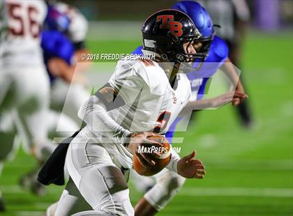 Thumbnail 3 in Wolfe City vs. Tom Bean (UIL 2A-1 Region II Bi-District Playoff) photogallery.