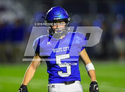 Thumbnail 3 in Wolfe City vs. Tom Bean (UIL 2A-1 Region II Bi-District Playoff) photogallery.