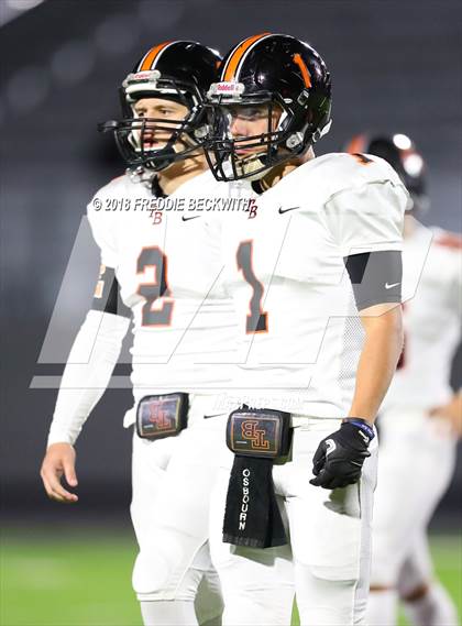 Thumbnail 1 in Wolfe City vs. Tom Bean (UIL 2A-1 Region II Bi-District Playoff) photogallery.