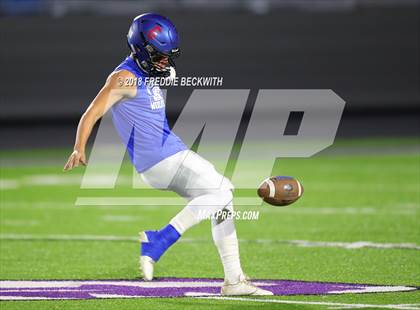 Thumbnail 1 in Wolfe City vs. Tom Bean (UIL 2A-1 Region II Bi-District Playoff) photogallery.