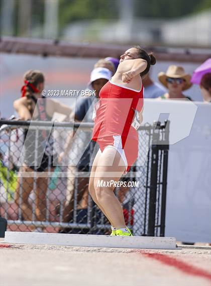 Thumbnail 3 in Class 3 Shot Put (MSHSAA State Championship) photogallery.