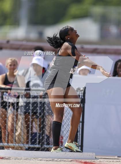 Thumbnail 1 in Class 3 Shot Put (MSHSAA State Championship) photogallery.