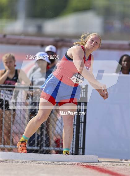 Thumbnail 2 in Class 3 Shot Put (MSHSAA State Championship) photogallery.