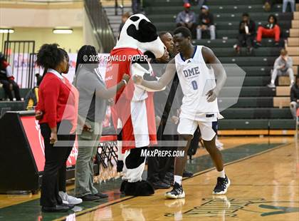 Thumbnail 3 in DME Academy vs. Dream City Christian National (Chick-Fil-A Classic) photogallery.