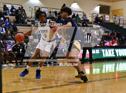 Thumbnail 1 in DME Academy vs. Dream City Christian National (Chick-Fil-A Classic) photogallery.