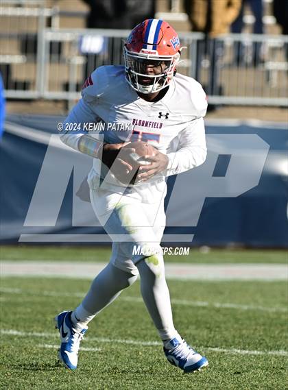 Thumbnail 1 in Bloomfield vs. Ansonia (CIAC Class S Final) photogallery.