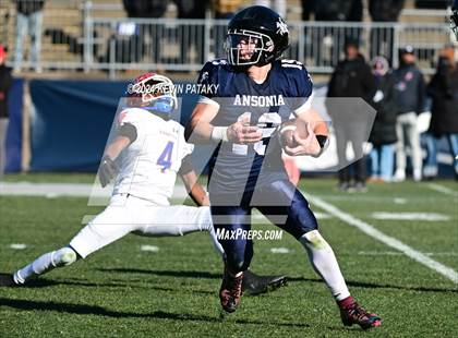 Thumbnail 3 in Bloomfield vs. Ansonia (CIAC Class S Final) photogallery.