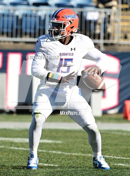 Thumbnail 3 in Bloomfield vs. Ansonia (CIAC Class S Final) photogallery.