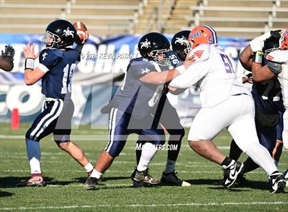 Thumbnail 3 in Bloomfield vs. Ansonia (CIAC Class S Final) photogallery.
