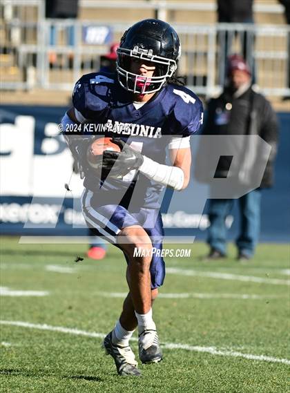 Thumbnail 3 in Bloomfield vs. Ansonia (CIAC Class S Final) photogallery.