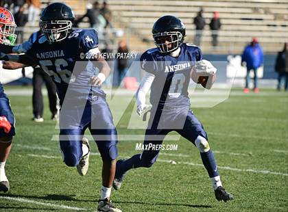 Thumbnail 1 in Bloomfield vs. Ansonia (CIAC Class S Final) photogallery.