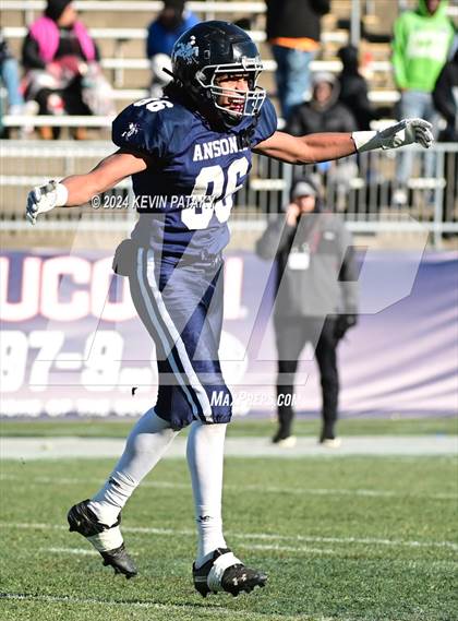 Thumbnail 3 in Bloomfield vs. Ansonia (CIAC Class S Final) photogallery.