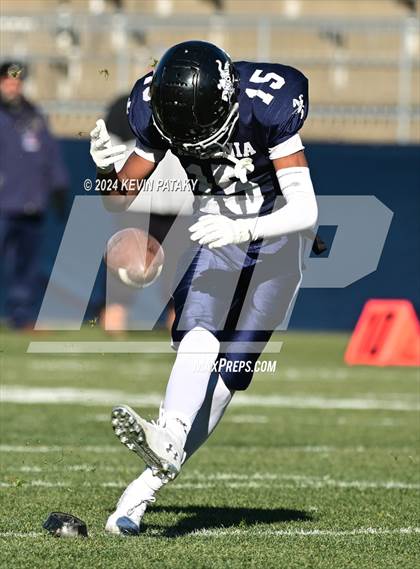 Thumbnail 3 in Bloomfield vs. Ansonia (CIAC Class S Final) photogallery.