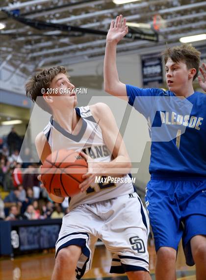 Thumbnail 1 in Bledsoe County vs Soddy Daisy photogallery.