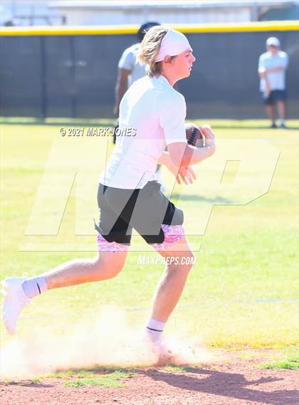 Thumbnail 3 in Northwest Christian vs. American Leadership Academy - Gilbert North (Cactus Duel Out West 7-on-7 Tournament) photogallery.
