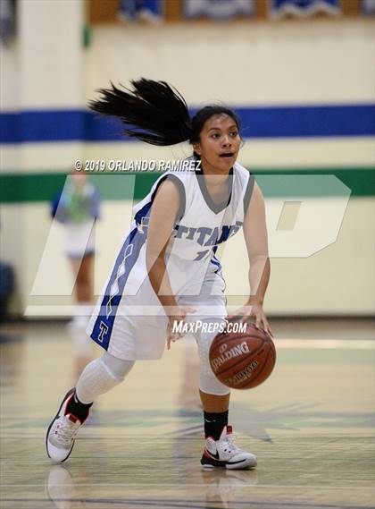 Thumbnail 3 in Mater Dei Catholic @ Eastlake photogallery.