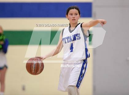 Thumbnail 1 in Mater Dei Catholic @ Eastlake photogallery.