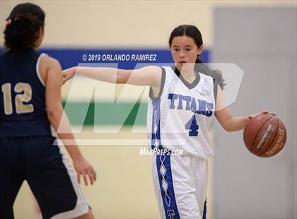Thumbnail 1 in Mater Dei Catholic @ Eastlake photogallery.