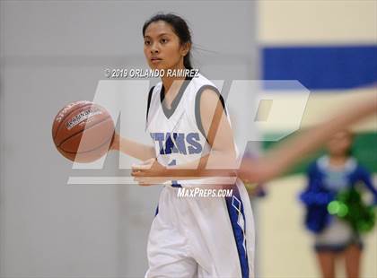 Thumbnail 1 in Mater Dei Catholic @ Eastlake photogallery.