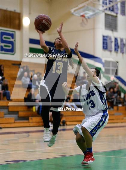Thumbnail 1 in Mater Dei Catholic @ Eastlake photogallery.