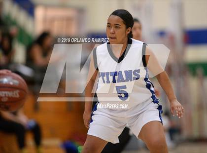 Thumbnail 1 in Mater Dei Catholic @ Eastlake photogallery.