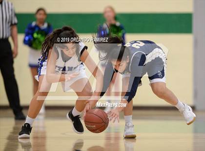 Thumbnail 1 in Mater Dei Catholic @ Eastlake photogallery.