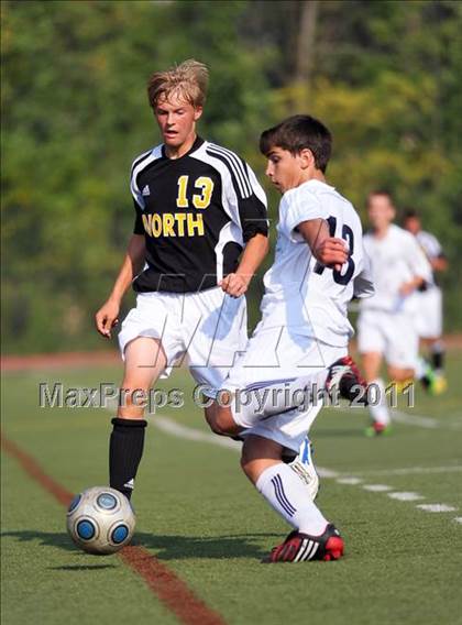 Thumbnail 3 in Farmington vs Lutheran North (Detroit Country Day Tournament) photogallery.