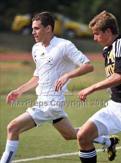 Thumbnail 2 in Farmington vs Lutheran North (Detroit Country Day Tournament) photogallery.