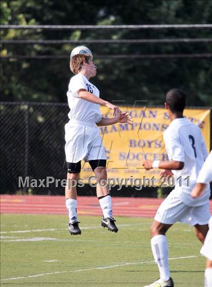 Thumbnail 3 in Farmington vs Lutheran North (Detroit Country Day Tournament) photogallery.