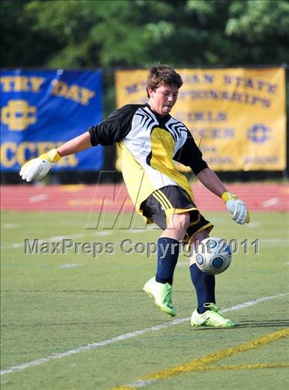 Thumbnail 2 in Farmington vs Lutheran North (Detroit Country Day Tournament) photogallery.