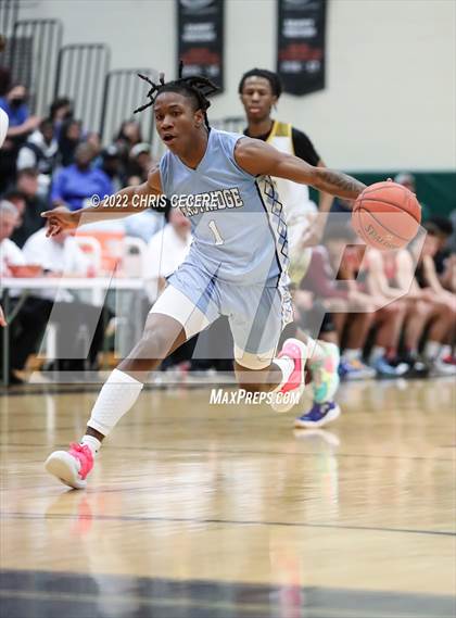 Thumbnail 3 in Ronald McDonald House Senior All-Star Game photogallery.