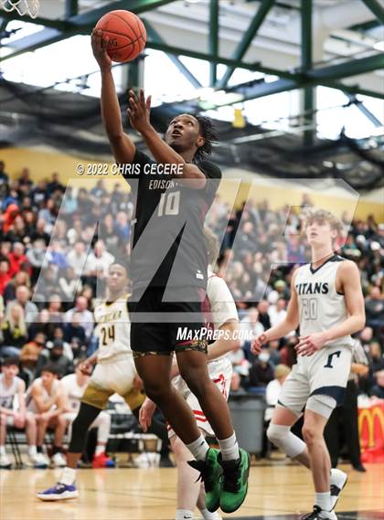 Thumbnail 2 in Ronald McDonald House Senior All-Star Game photogallery.