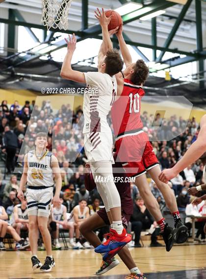 Thumbnail 2 in Ronald McDonald House Senior All-Star Game photogallery.