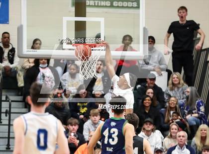 Thumbnail 3 in Ronald McDonald House Senior All-Star Game photogallery.