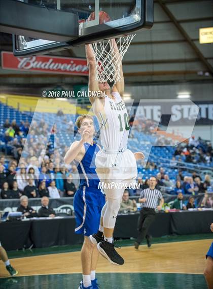 Thumbnail 3 in Seattle Prep vs. Timberline (WIAA 3A 1st Round Playoff) photogallery.