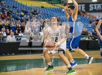 Thumbnail 3 in Seattle Prep vs. Timberline (WIAA 3A 1st Round Playoff) photogallery.