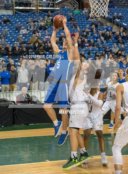 Thumbnail 3 in Seattle Prep vs. Timberline (WIAA 3A 1st Round Playoff) photogallery.