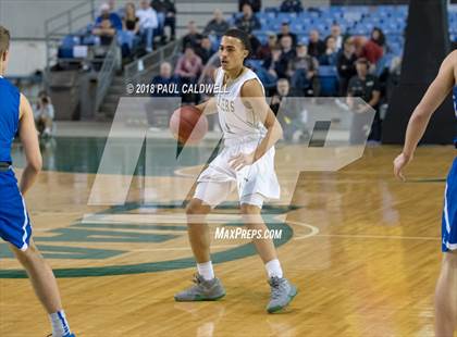 Thumbnail 2 in Seattle Prep vs. Timberline (WIAA 3A 1st Round Playoff) photogallery.