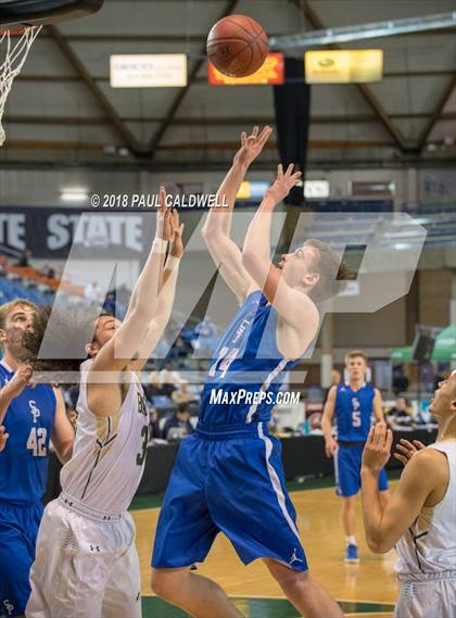 Thumbnail 2 in Seattle Prep vs. Timberline (WIAA 3A 1st Round Playoff) photogallery.