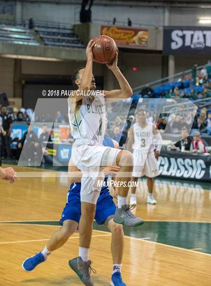 Thumbnail 1 in Seattle Prep vs. Timberline (WIAA 3A 1st Round Playoff) photogallery.
