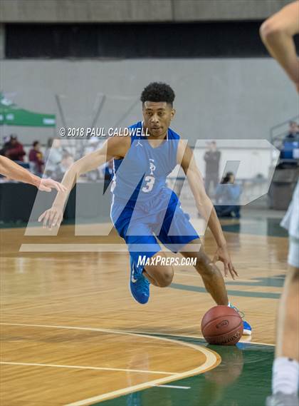 Thumbnail 1 in Seattle Prep vs. Timberline (WIAA 3A 1st Round Playoff) photogallery.