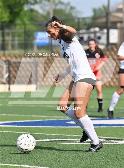 Thumbnail 2 in Rockwall vs Southlake Carroll (UIL 6A Girl Soccer State Final) photogallery.
