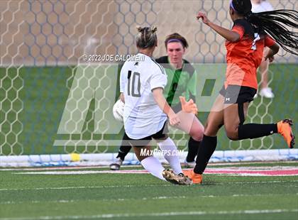 Thumbnail 3 in Rockwall vs Southlake Carroll (UIL 6A Girl Soccer State Final) photogallery.