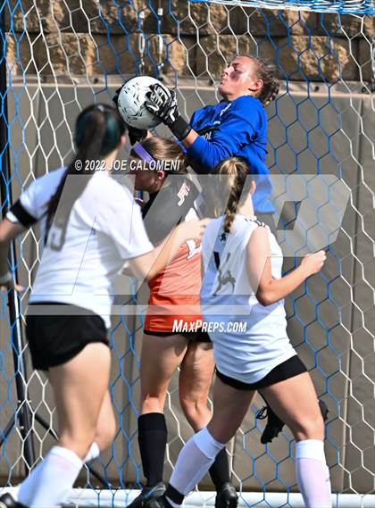 Thumbnail 2 in Rockwall vs Southlake Carroll (UIL 6A Girl Soccer State Final) photogallery.