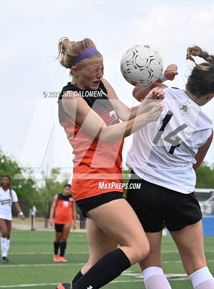 Thumbnail 3 in Rockwall vs Southlake Carroll (UIL 6A Girl Soccer State Final) photogallery.